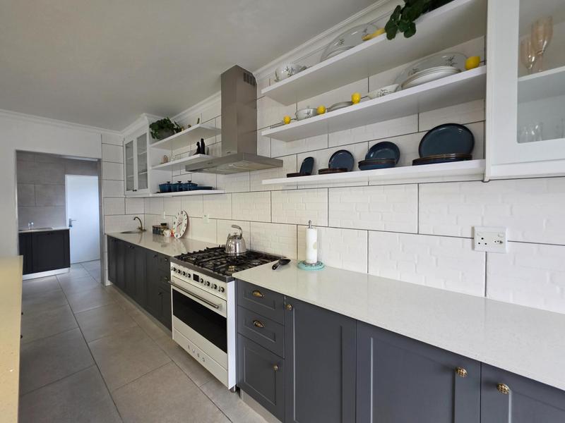 4 Bedroom Property for Sale in Shelley Point Western Cape